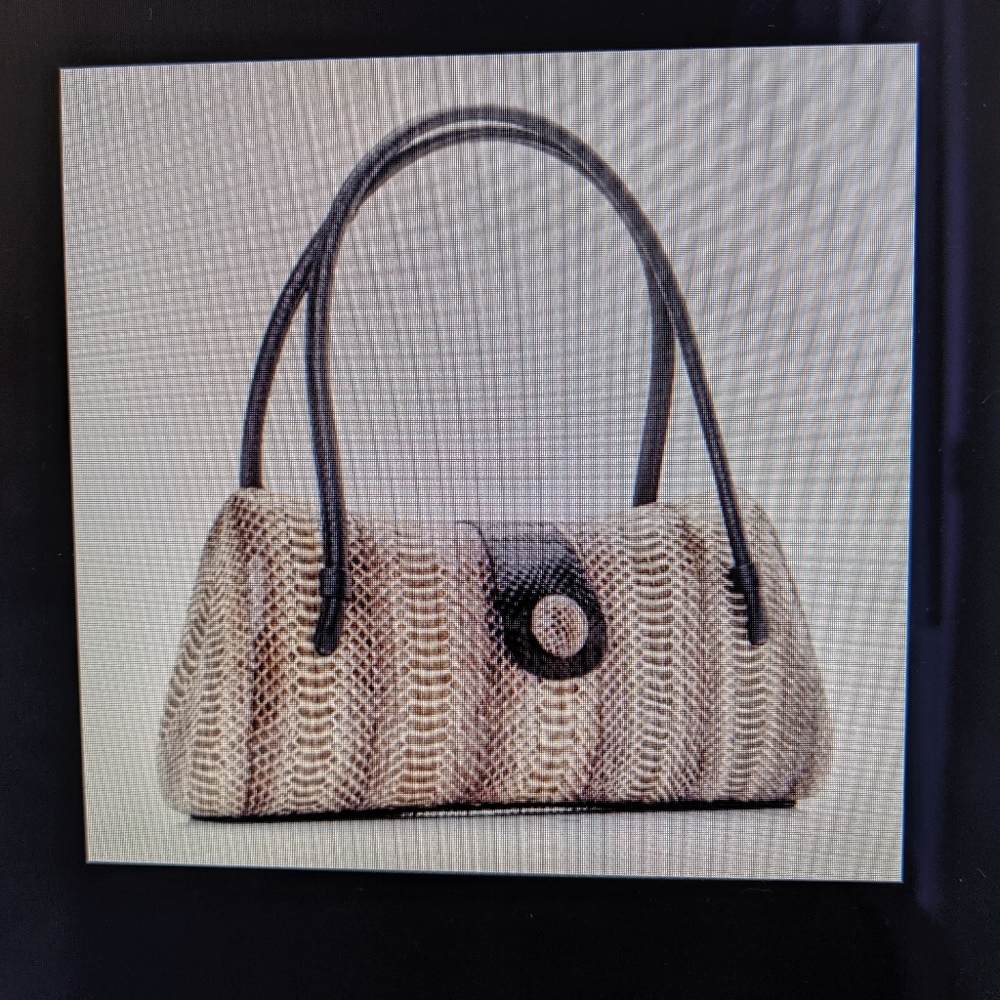 Bags - Picture 5 of 8